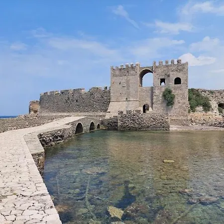 Apartment Sun, Sand, & Seclusion - Artemis With Private Pool